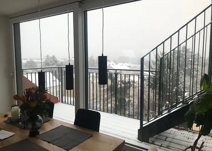 Großzügiges Dachterrassen-appartment Mit Klimaanlage Und Wunderbarem Ausblick über Ganz Apartment Wien